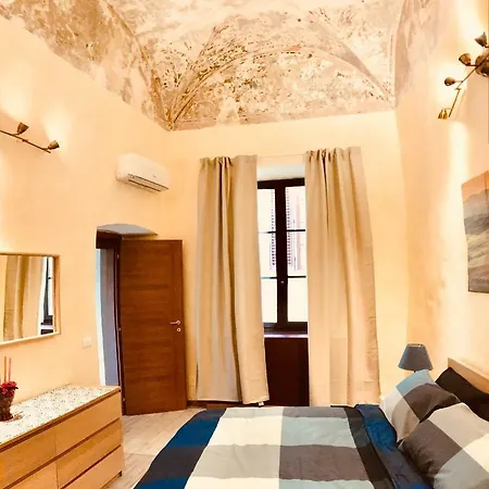 Leonardo's Signoria By Florencehospitality *
